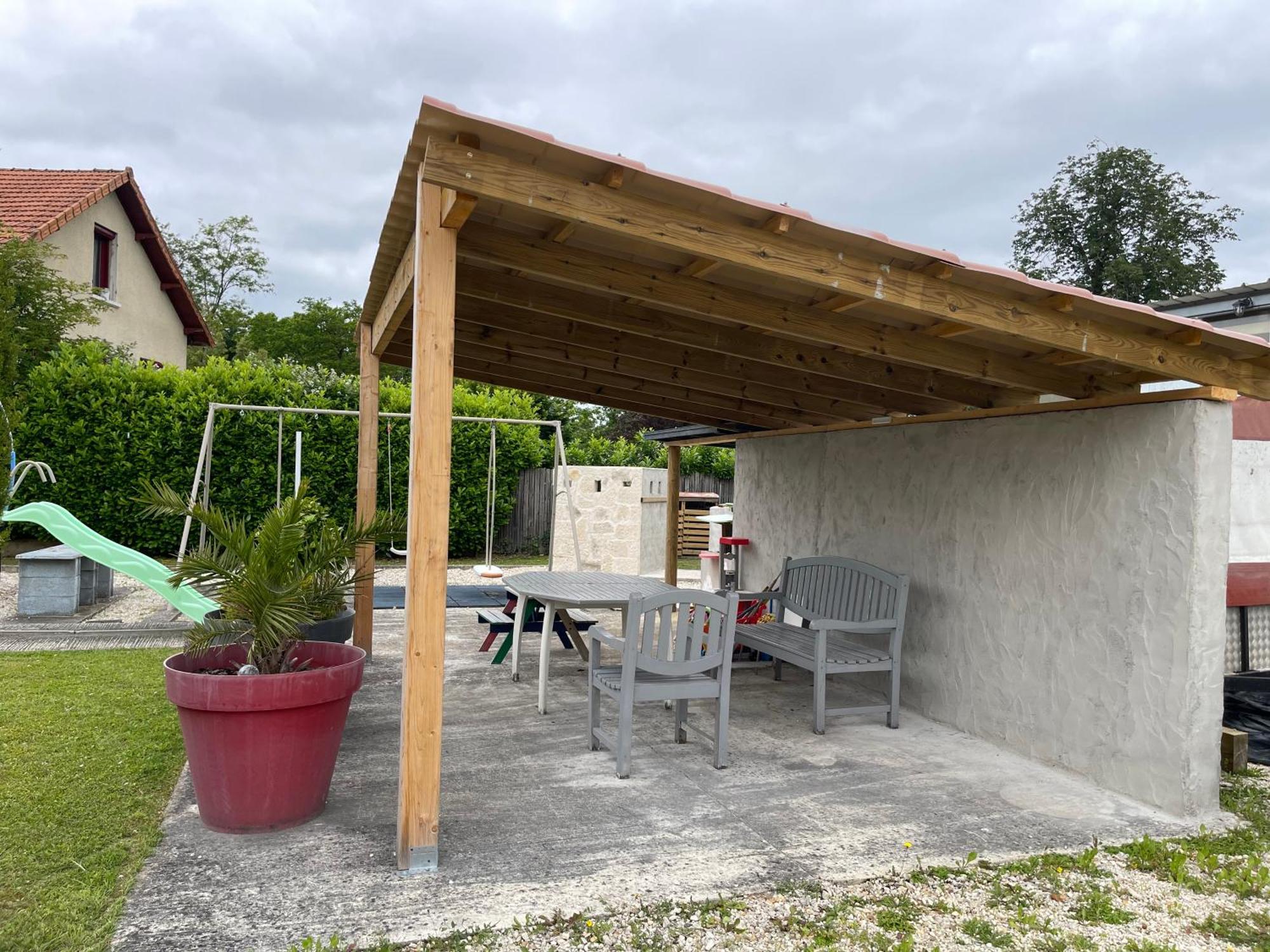 Une Pause A Bergerac Exteriör bild